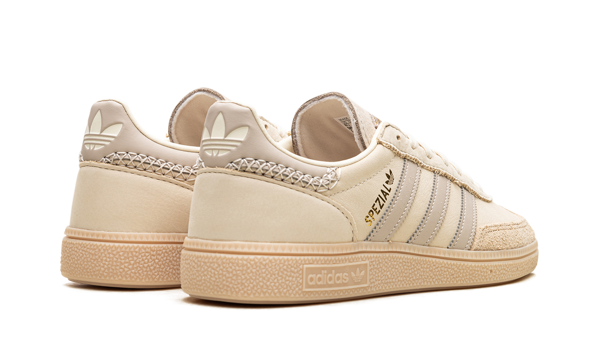 Overkicks - Adidas Handball Spezial Cream White Beige (IE3699) - par completo