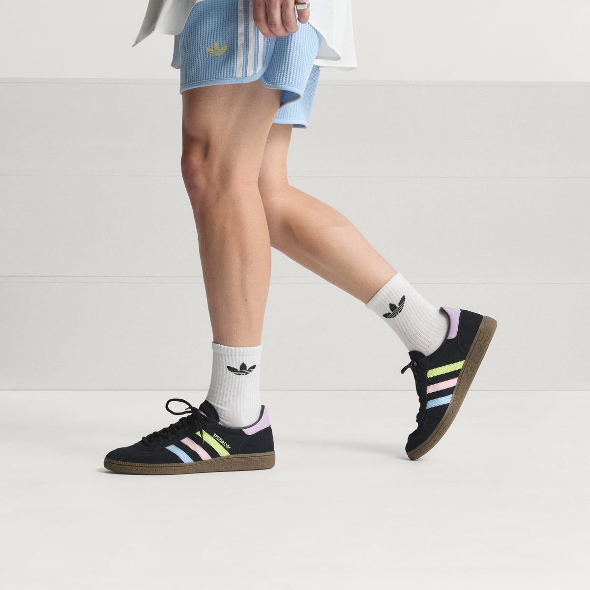 Overkicks - Adidas Handball Spezial FIFA World Cup 2026 Japan (HP3675) - vista trasera