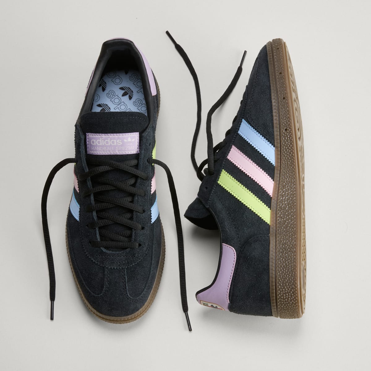 Overkicks - Adidas Handball Spezial FIFA World Cup 2026 Japan (HP3675) - detalle suela