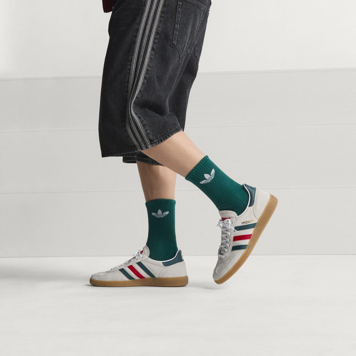 Overkicks - Adidas Handball Spezial FIFA World Cup 2026 Mexico (HP3674) - vista trasera