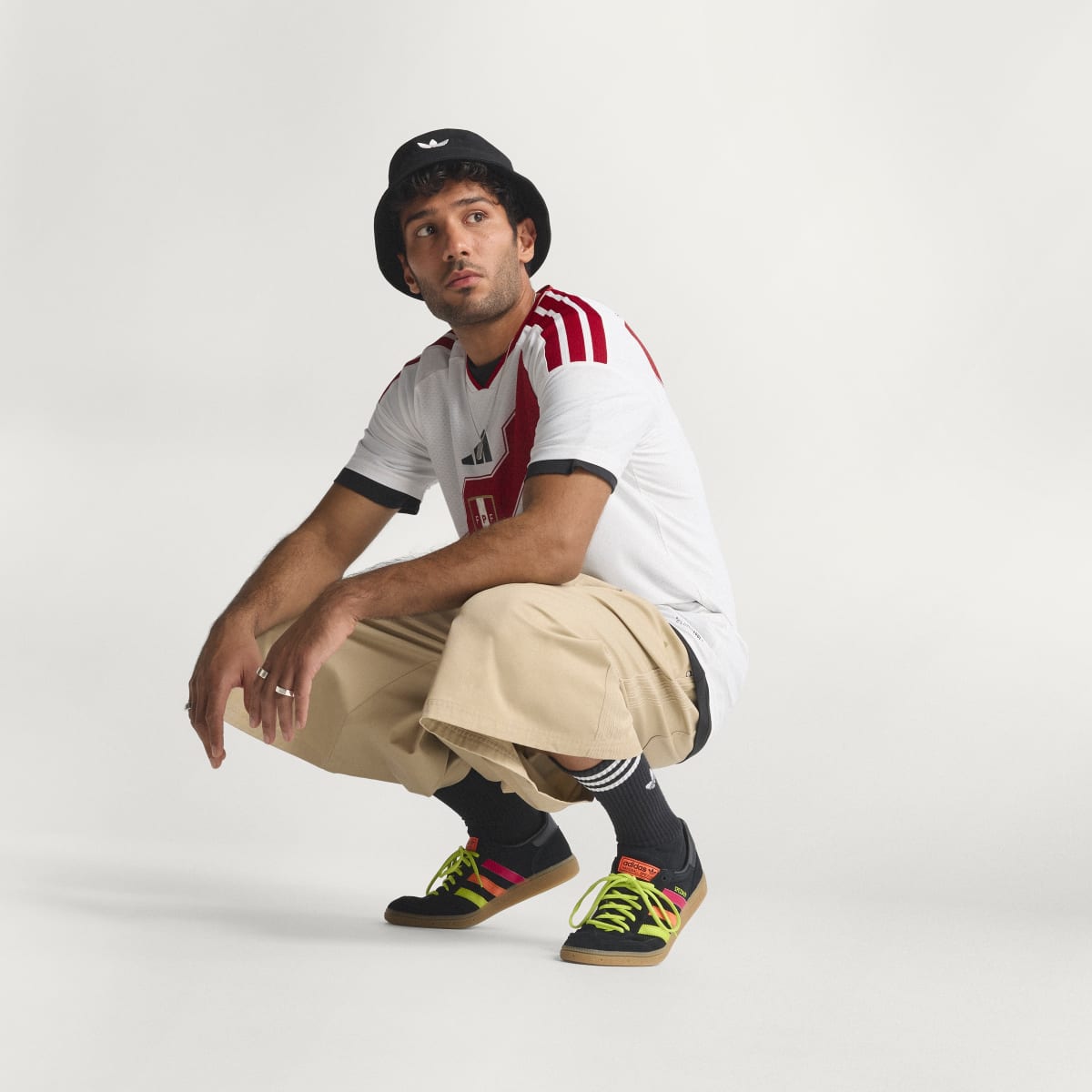 Overkicks - Adidas Handball Spezial FIFA World Cup 2026 Peru (HQ9440) - detalle lateral interior