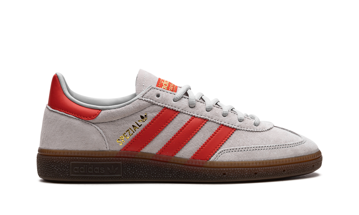 Overkicks - Adidas Handball Spezial Grey Hi-Res Red (EF5747) - detalle talón