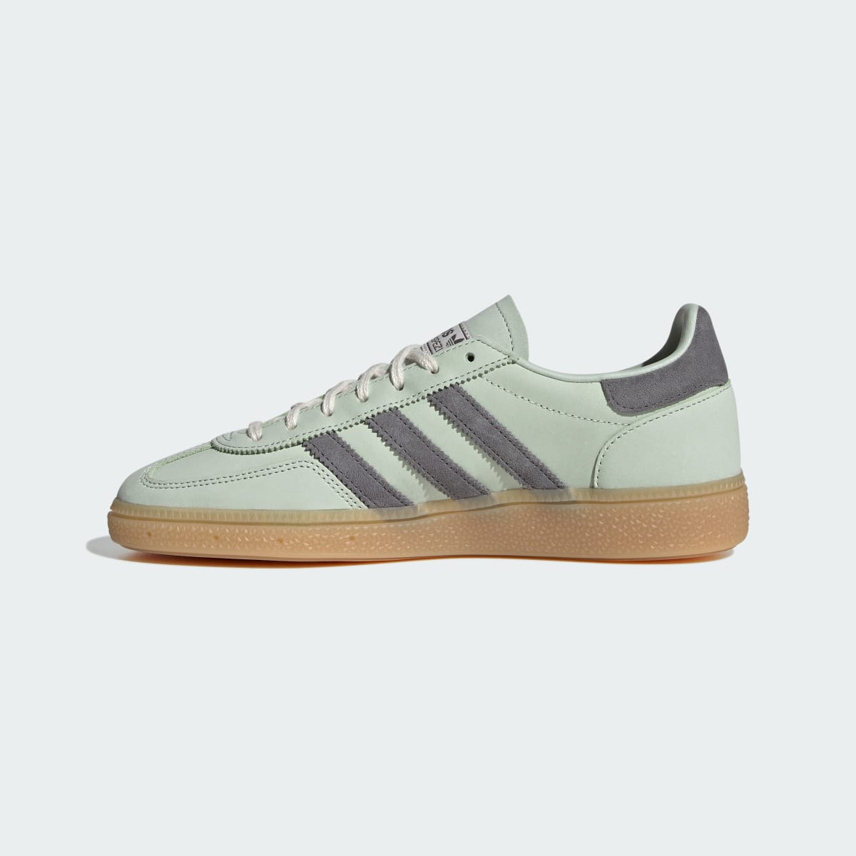Overkicks - Adidas Handball Spezial Linen Green Grey Four (IH1506) - detalle talón