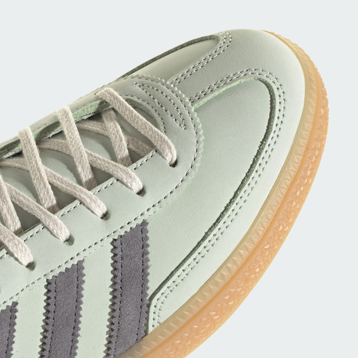 Overkicks - Adidas Handball Spezial Linen Green Grey Four (IH1506) - detalle