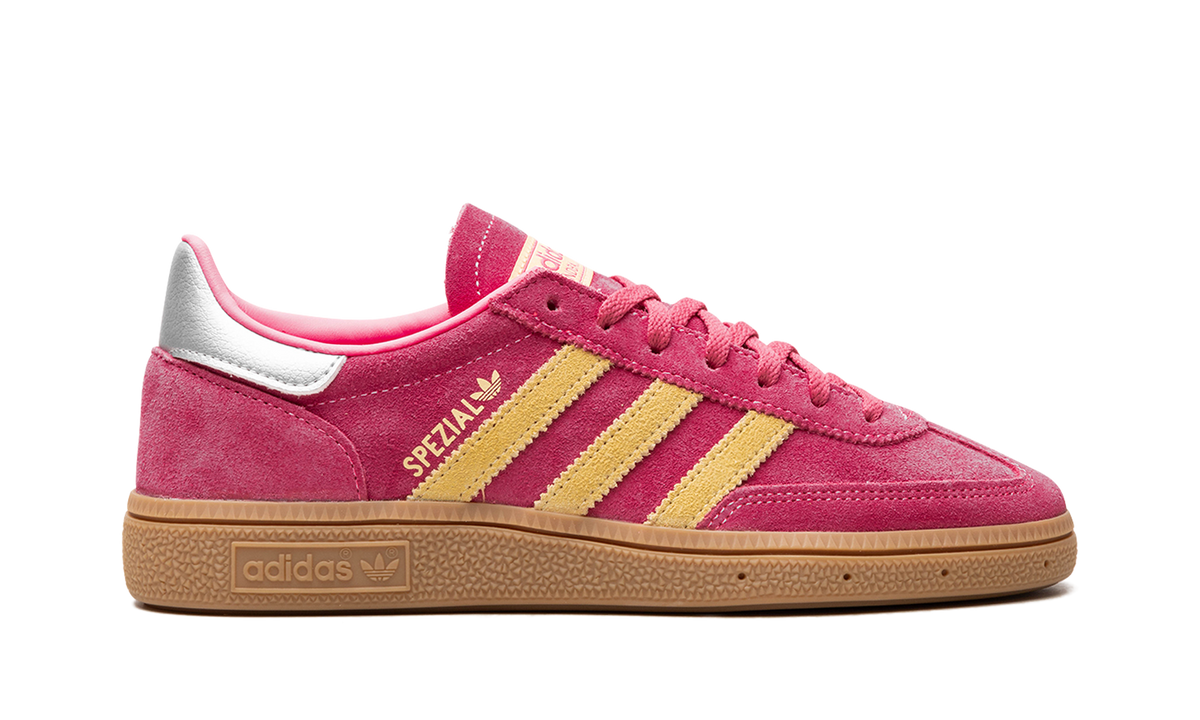 Overkicks - Adidas Handball Spezial Lucid Pink Almost Yellow (JI1407) - detalle talón