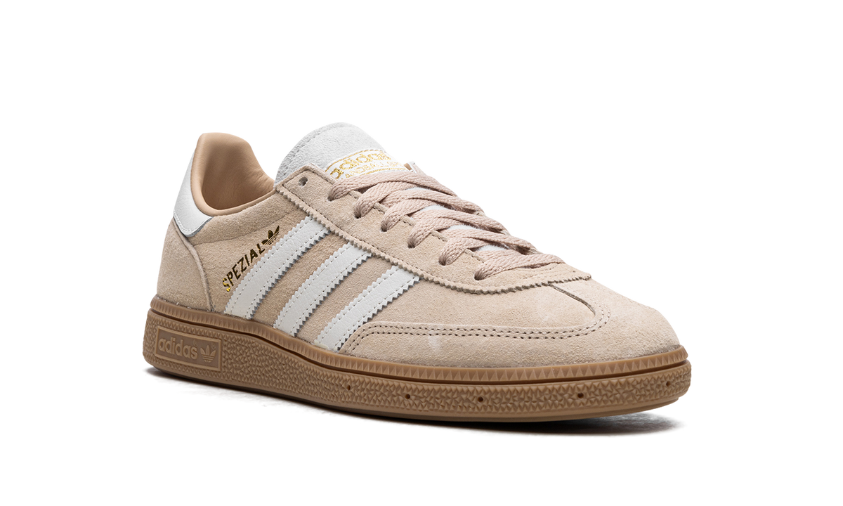 Overkicks - Adidas Handball Spezial Magic Beige (ID8779) - detalle lateral interior