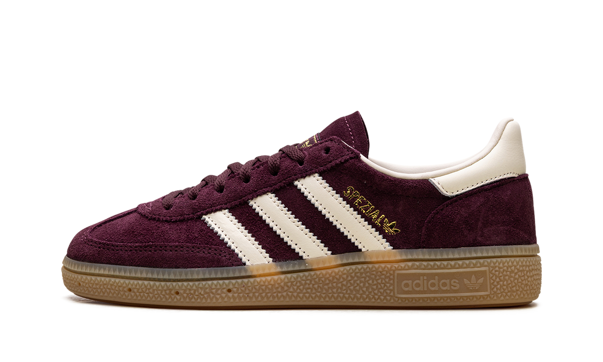 Overkicks - Adidas Handball Spezial Maroon Cream White (JP8726) - vista lateral