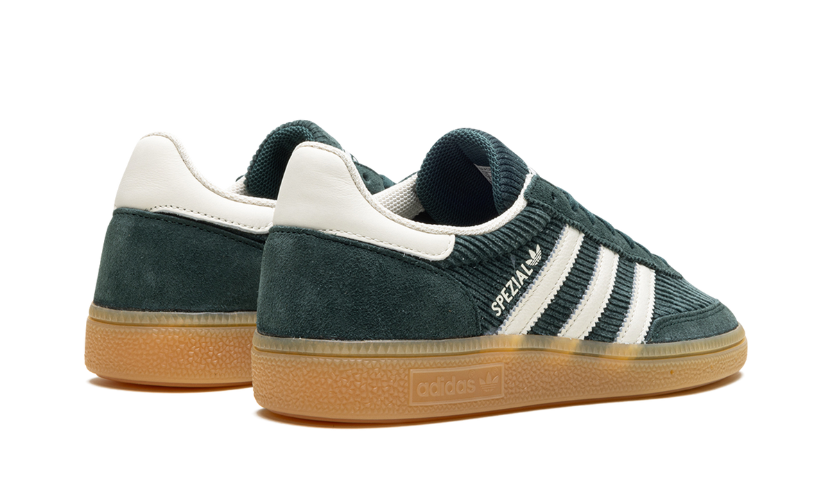 Overkicks - Adidas Handball Spezial Mineral Green (IG1976) - par completo