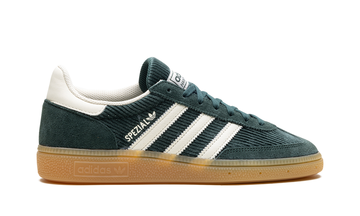 Overkicks - Adidas Handball Spezial Mineral Green (IG1976) - detalle talón