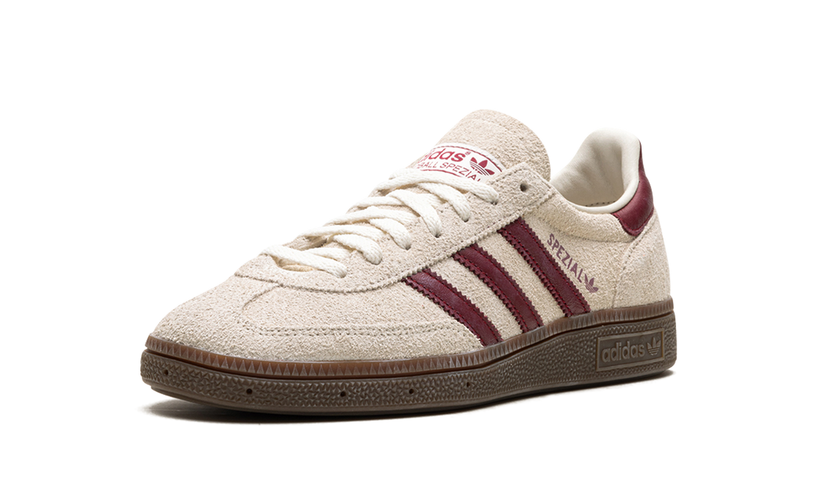 Overkicks - Adidas Handball Spezial Off White Collegiate Burgundy (JH8699) - detalle suela