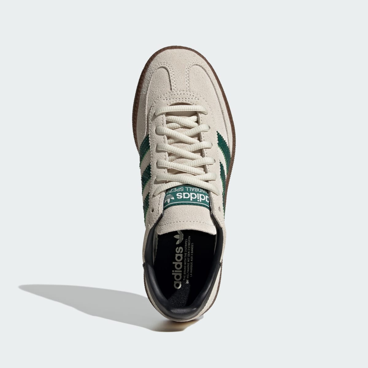 Overkicks - Adidas Handball Spezial Off White Collegiate Green (JP9562) - par completo