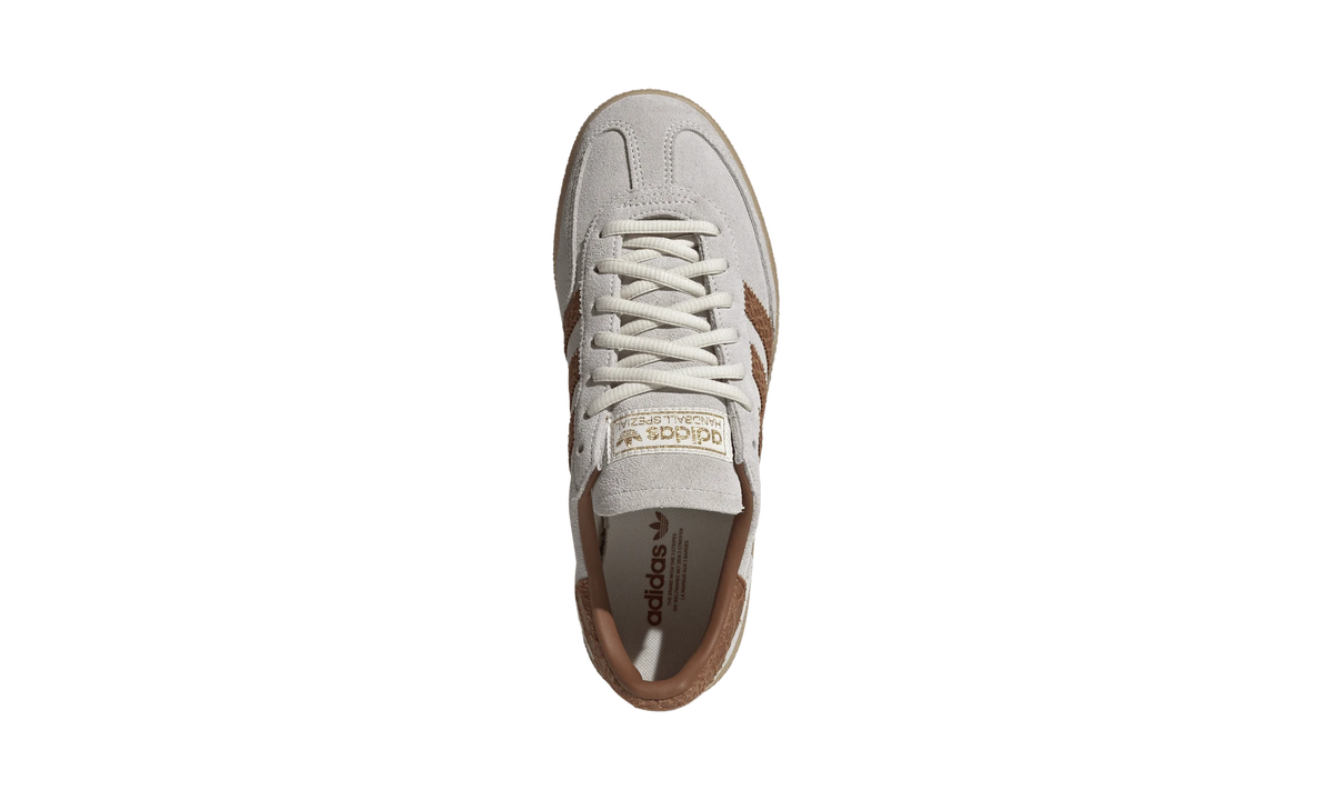 Overkicks - Adidas Handball Spezial Off White Dusky Bronze (IH1511) - par completo