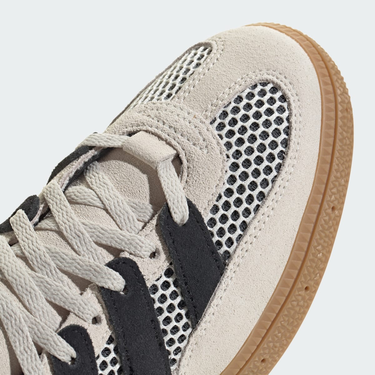 Overkicks - Adidas Handball Spezial ST Off White Core Black Cloud White (JI2608) - detalle