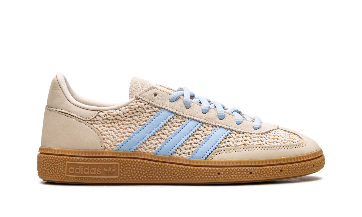 Overkicks - Adidas Handball Spezial Sand Strata Clear Sky (JQ8410) - detalle talón