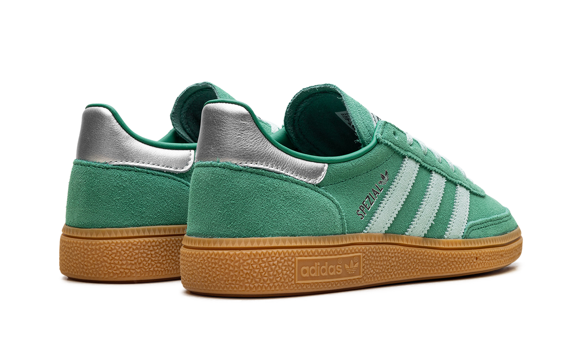 Overkicks - Adidas Handball Spezial Semi Court Green Clear Mint Gum (JS2908) - par completo