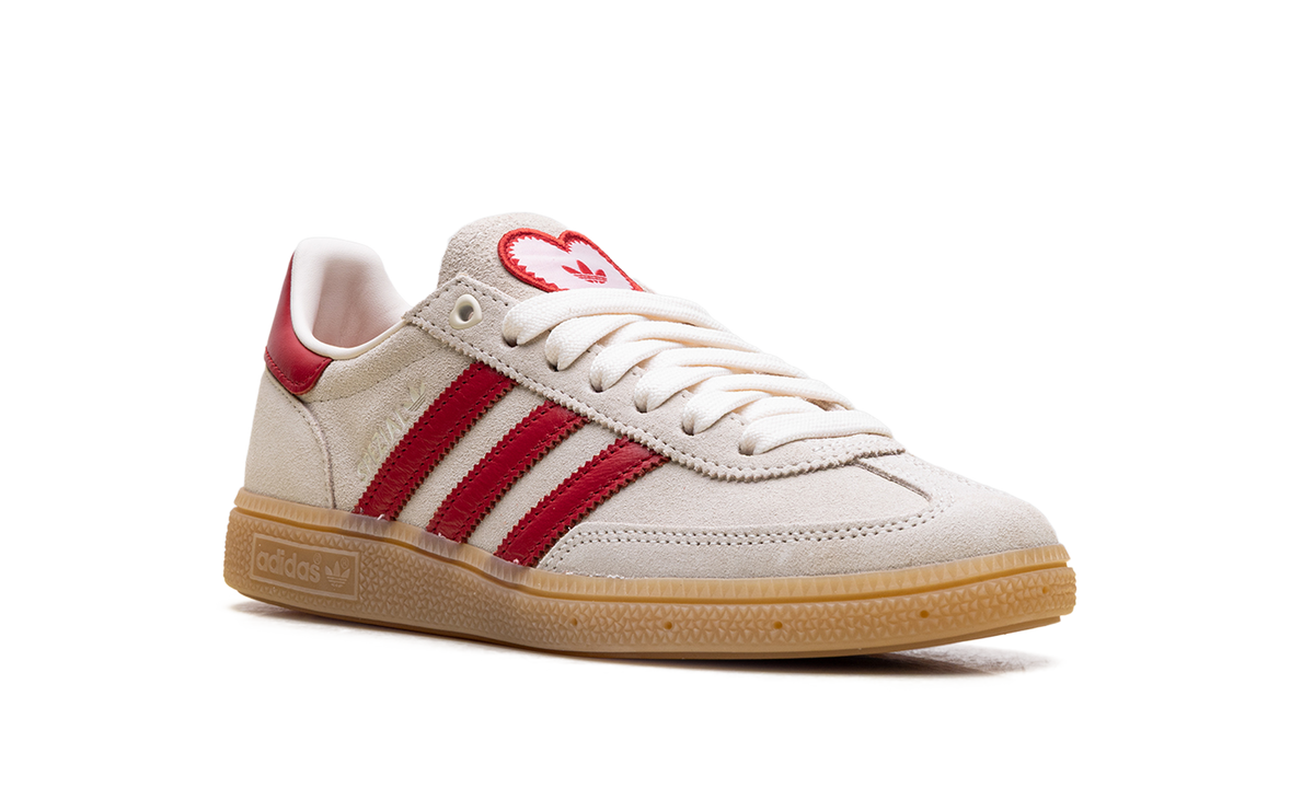 Overkicks - Adidas Handball Spezial Valentines Day (2026) (KH9044) - detalle lateral interior
