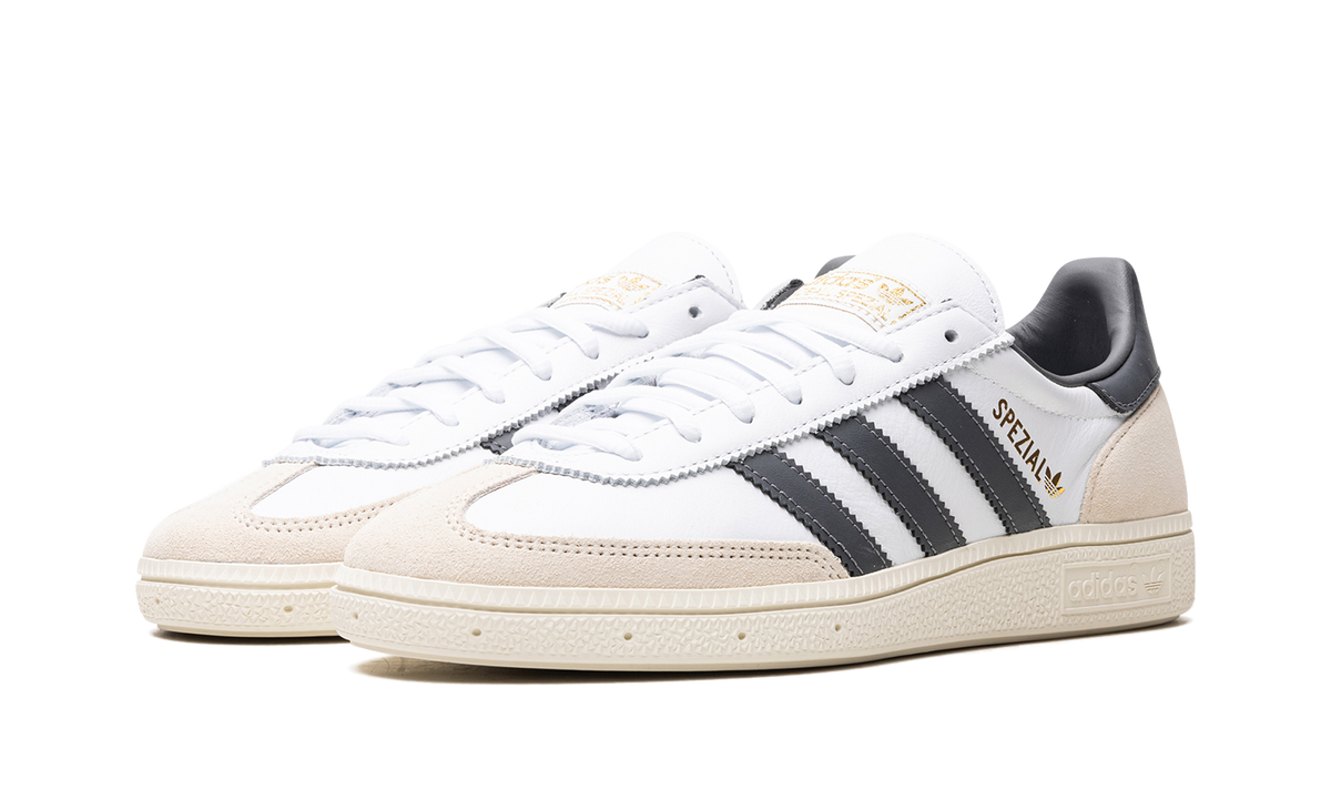 Overkicks - Adidas Handball Spezial White Grey (IF3741) - vista trasera