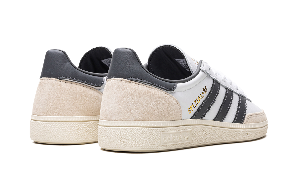 Overkicks - Adidas Handball Spezial White Grey (IF3741) - par completo