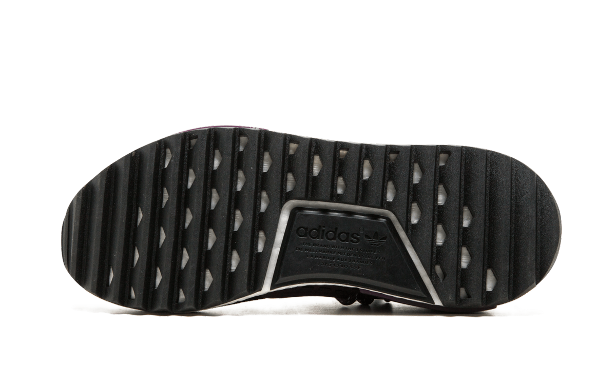 Overkicks - Adidas Human Race NMD Pharrell Holi Festival (Core Black) (AC7033) - detalle lateral interior