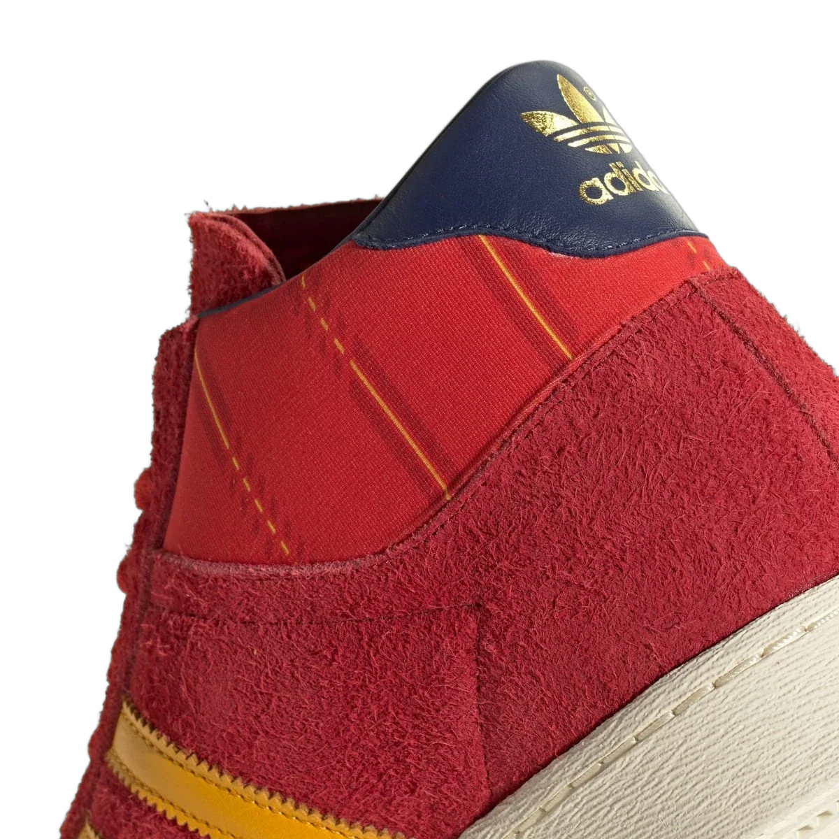 Overkicks - Adidas Jabbar Hi Real Federación Española de Fútbol Home (KI8573) - detalle