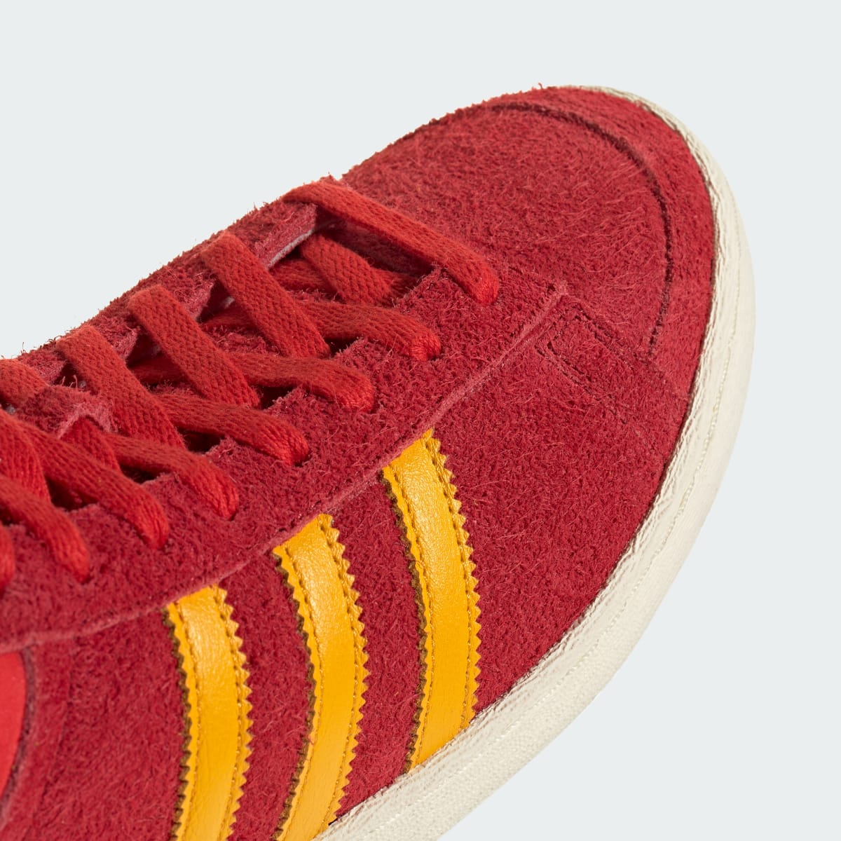 Overkicks - Adidas Jabbar Hi Real Federación Española de Fútbol Home (KI8573) - detalle
