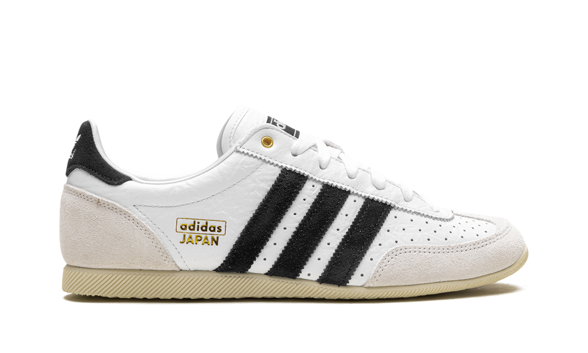 Overkicks - Adidas Japan Cloud White Black (Womens) (IH5489) - vista superior
