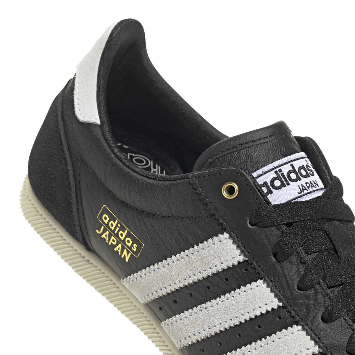Overkicks - Adidas Japan Core Black Cloud White (Womens) (IH5490) - detalle lateral interior