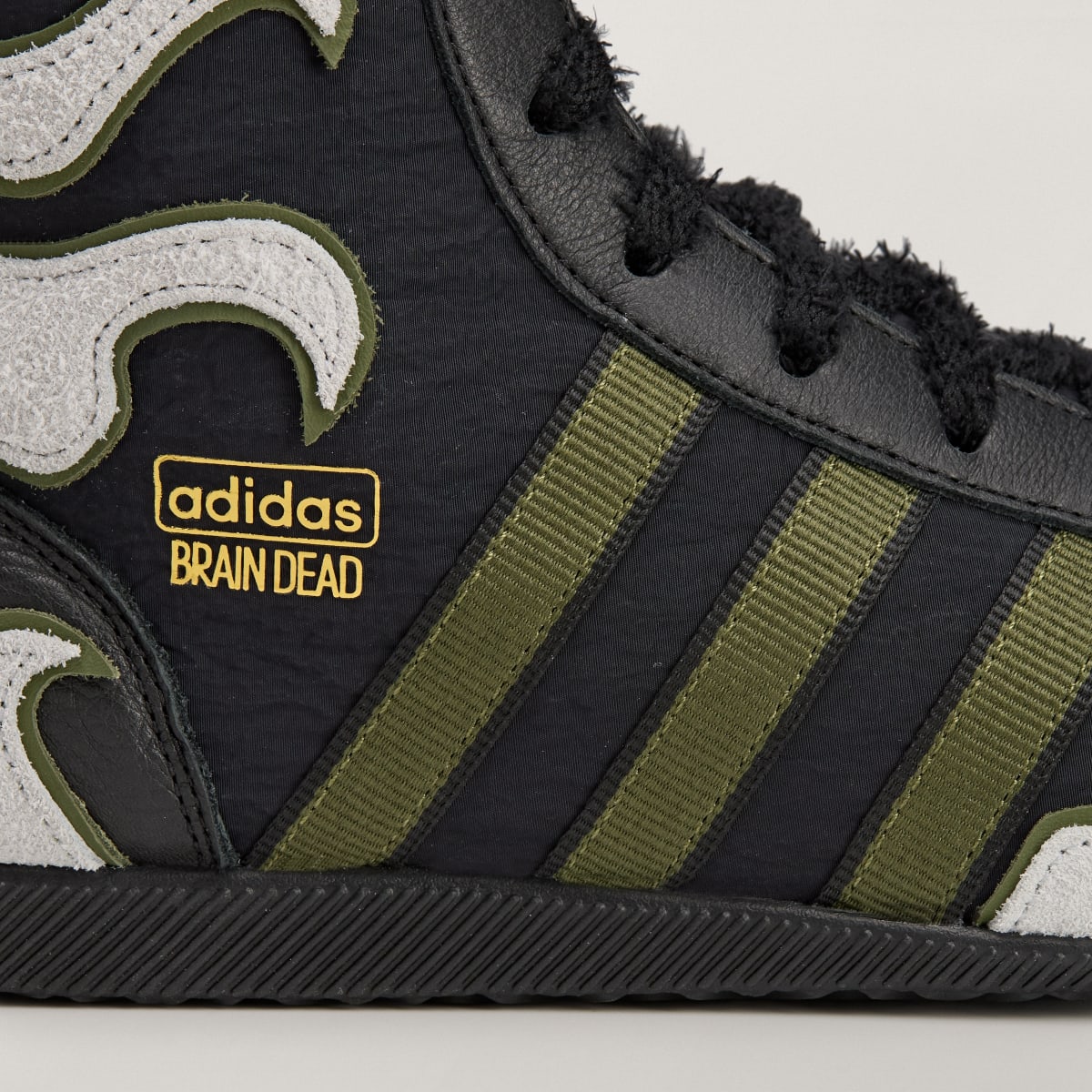 Overkicks - Adidas Japan H Brain Dead Black White (JQ6790) - detalle lateral interior
