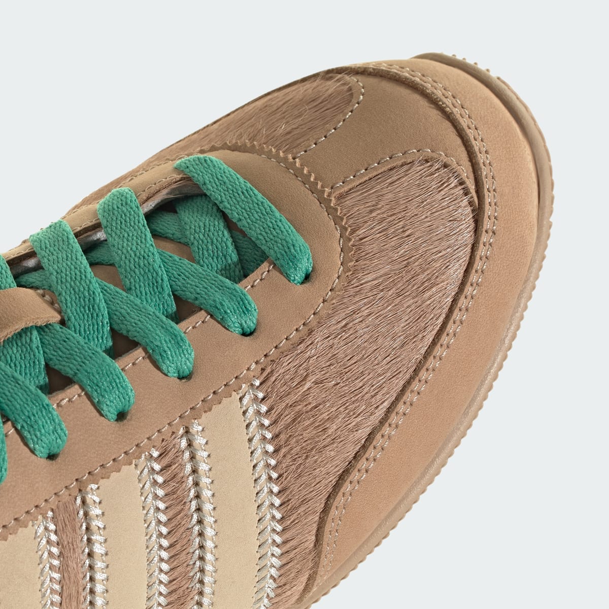 Overkicks - Adidas Japan Warm Sandstone Crystal Sand Pony (Womens) (JP6148) - detalle