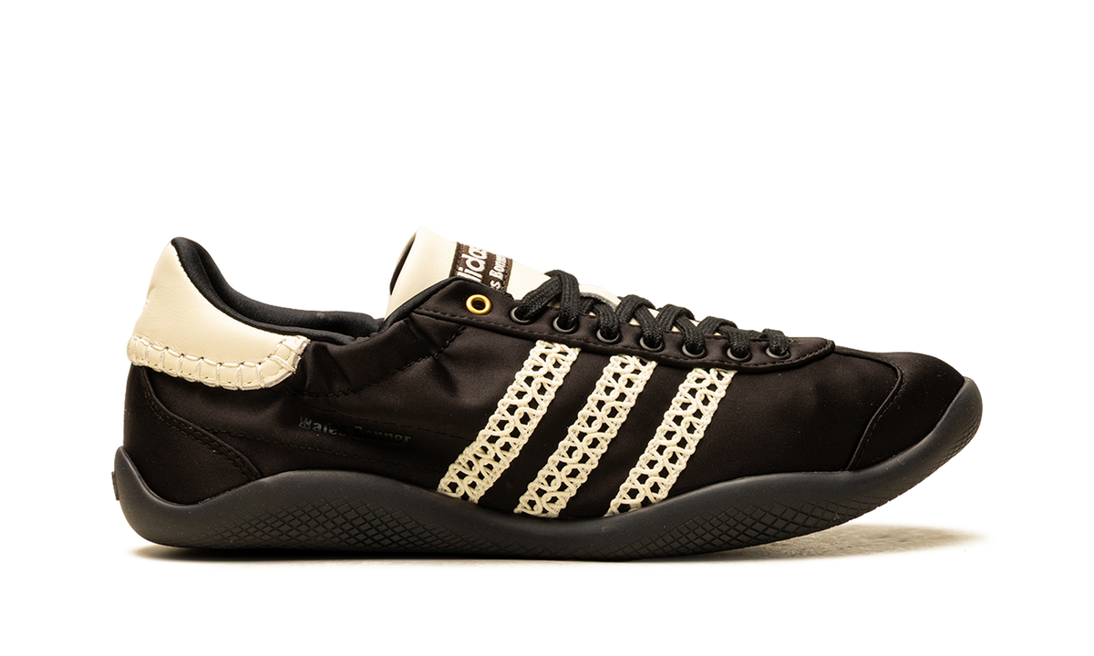 Overkicks - Adidas Karintha Wales Bonner Black White (IH7259) - detalle talon