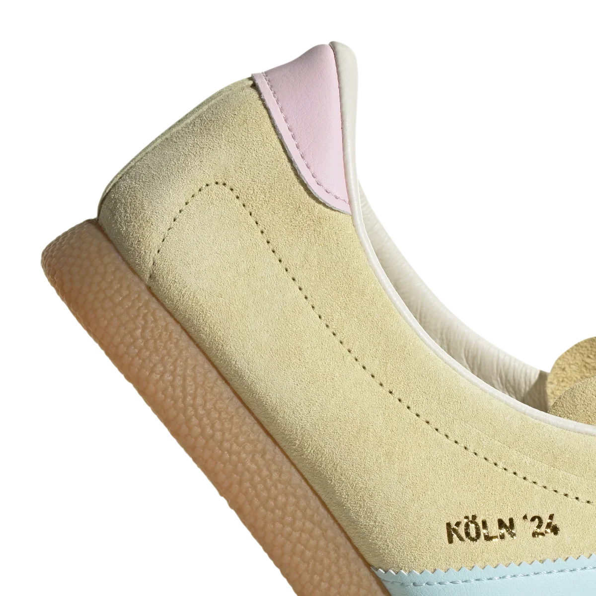 Overkicks - Adidas Koln 24 Almost Yellow (IG6279) - vista superior