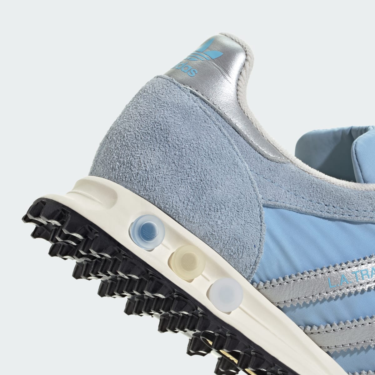 Overkicks - Adidas LA Trainer OG Clear Sky Silver (Womens) (KK4495) - detalle