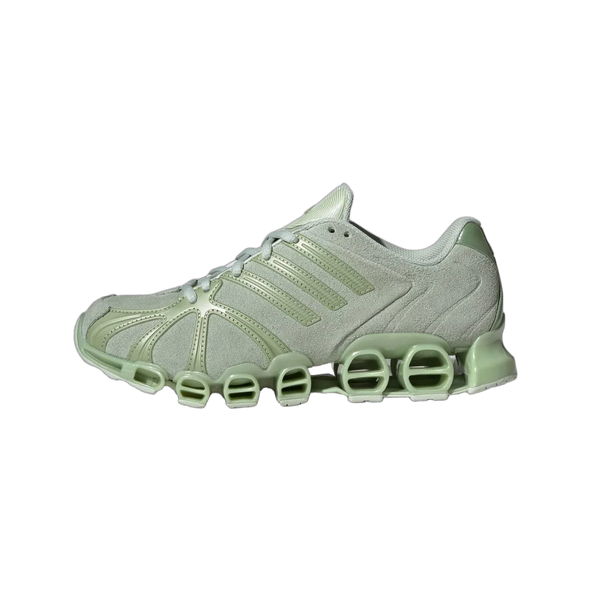 Overkicks - Adidas Mega Ghostride Linen Green (Womens) (JQ3762) - vista lateral