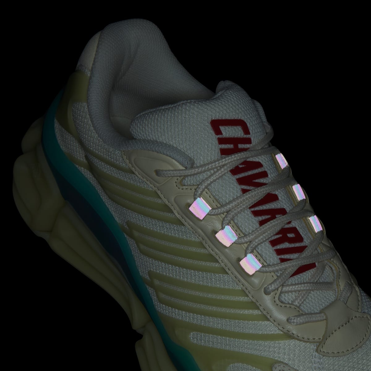 Overkicks - Adidas Megaride AG Willy Chavarria Cream White Yellow (KJ2040) - detalle