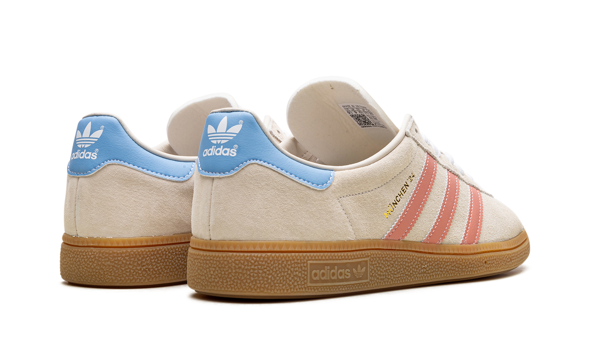 Overkicks - Adidas Munchen 24 Wonder Clay Semi Blue Burst (IG6282) - par completo