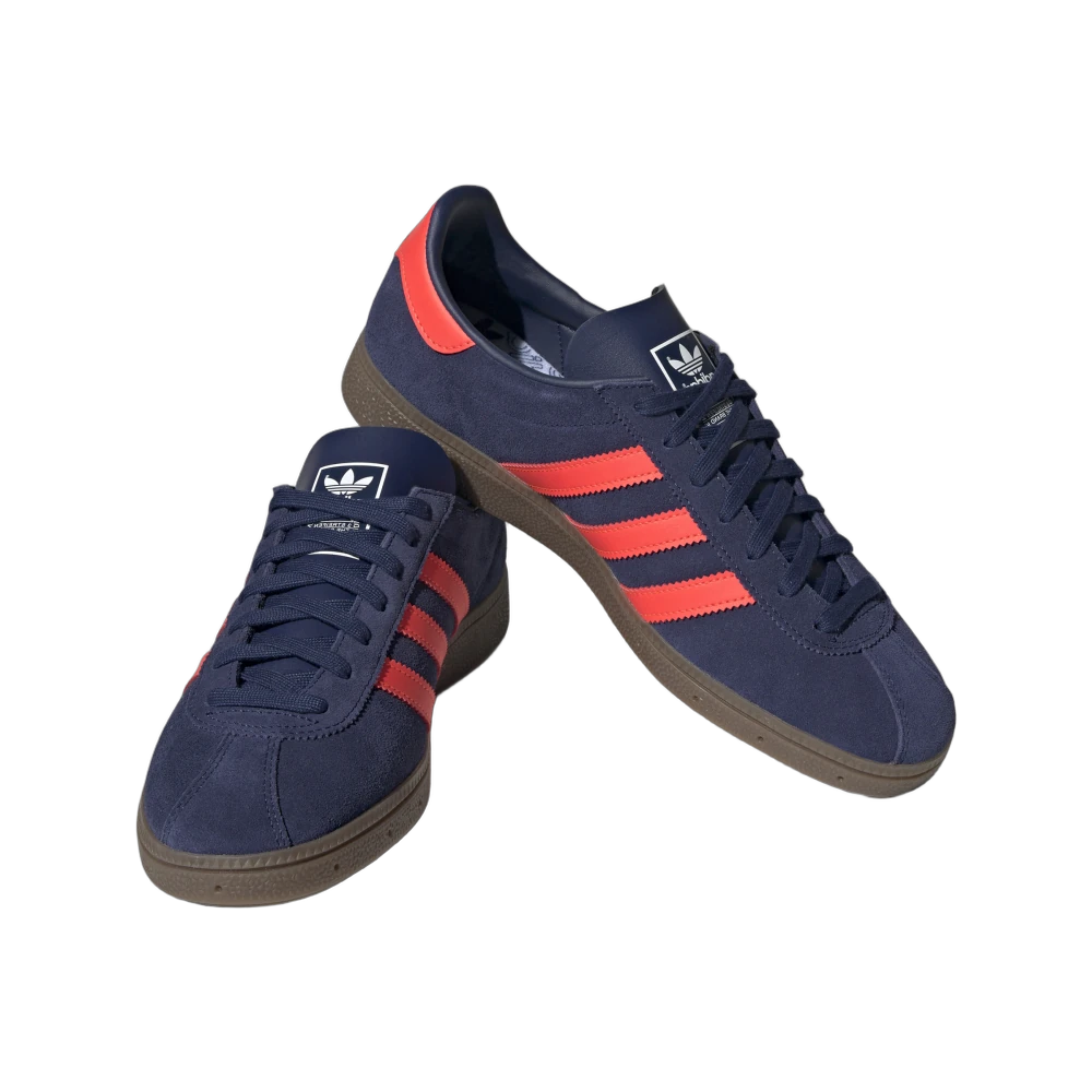 Overkicks - Adidas Munchen Dark Blue Solar Red (GY7400) - vista trasera