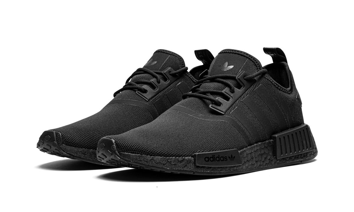 Overkicks - Adidas NMD R1 Primeblue Triple Black (GZ9256) - vista trasera