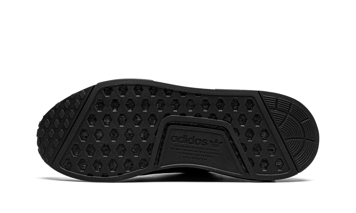 Overkicks - Adidas NMD R1 Primeblue Triple Black (GZ9256) - vista superior