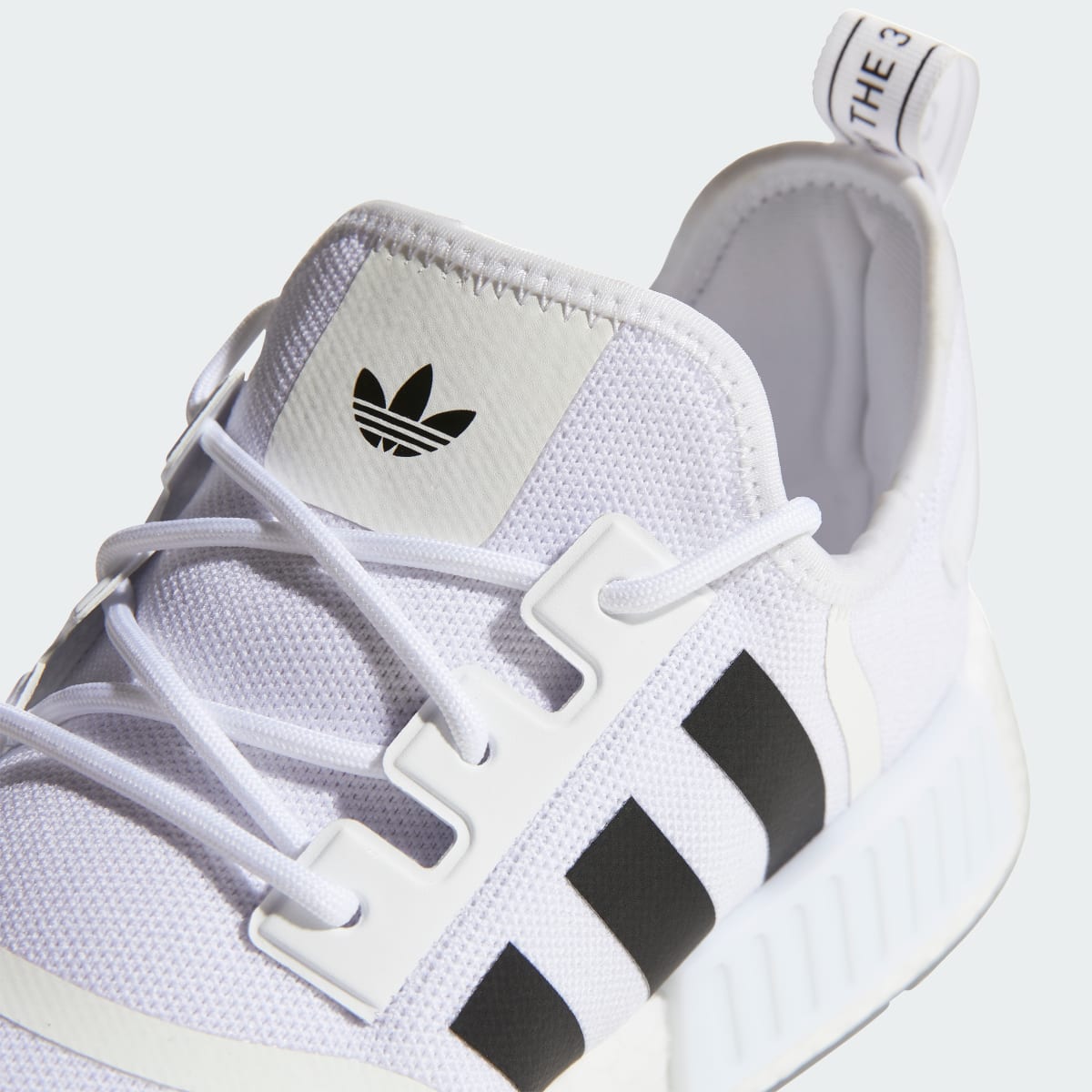 Overkicks - Adidas NMD R1 Primeblue White Black Grey (GZ9261) - detalle