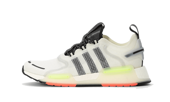 Overkicks - Adidas NMD V3 Crystal White Signal Green Solar Pink (GW3063) - vista lateral