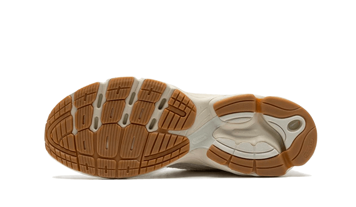 Overkicks - Adidas Orketro Sean Wotherspoon Off White (HQ7236) - par completo