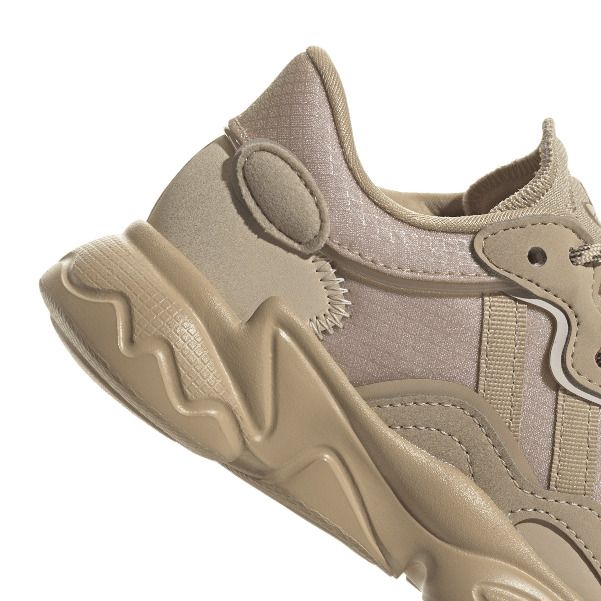 Overkicks - Adidas Ozweego Magic Beige Sand Strata (PS) (IG7426) - imagen 7