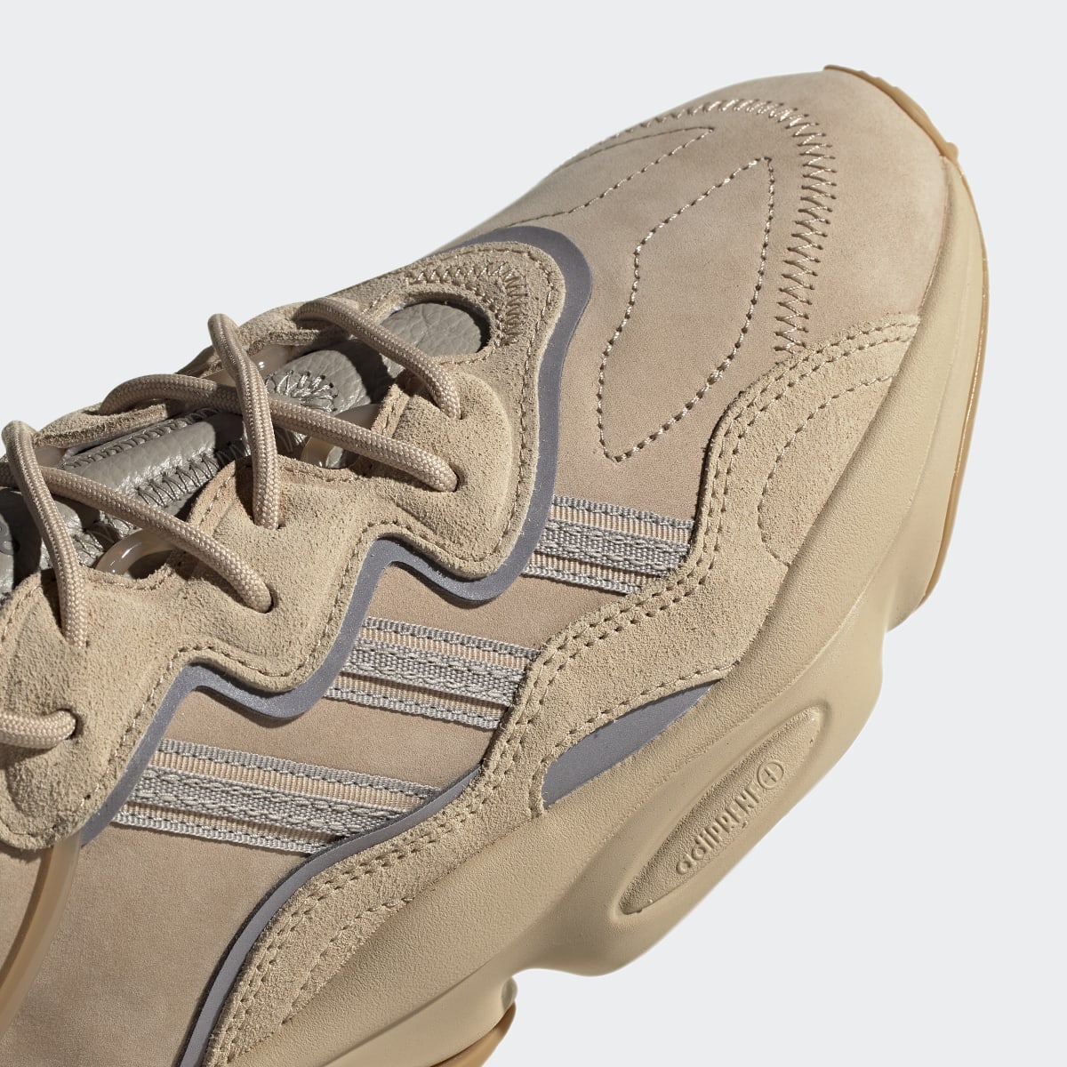 Overkicks - Adidas Ozweego Pale Nude (EE6462) - detalle