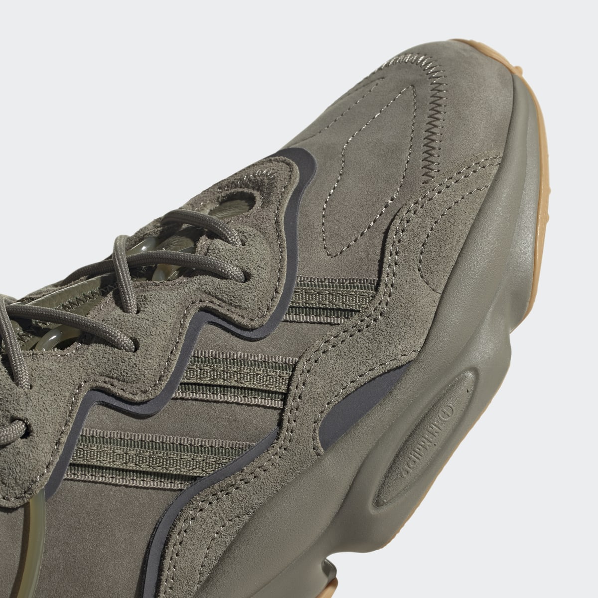 Overkicks - Adidas Ozweego Trace Cargo (EE6461) - detalle