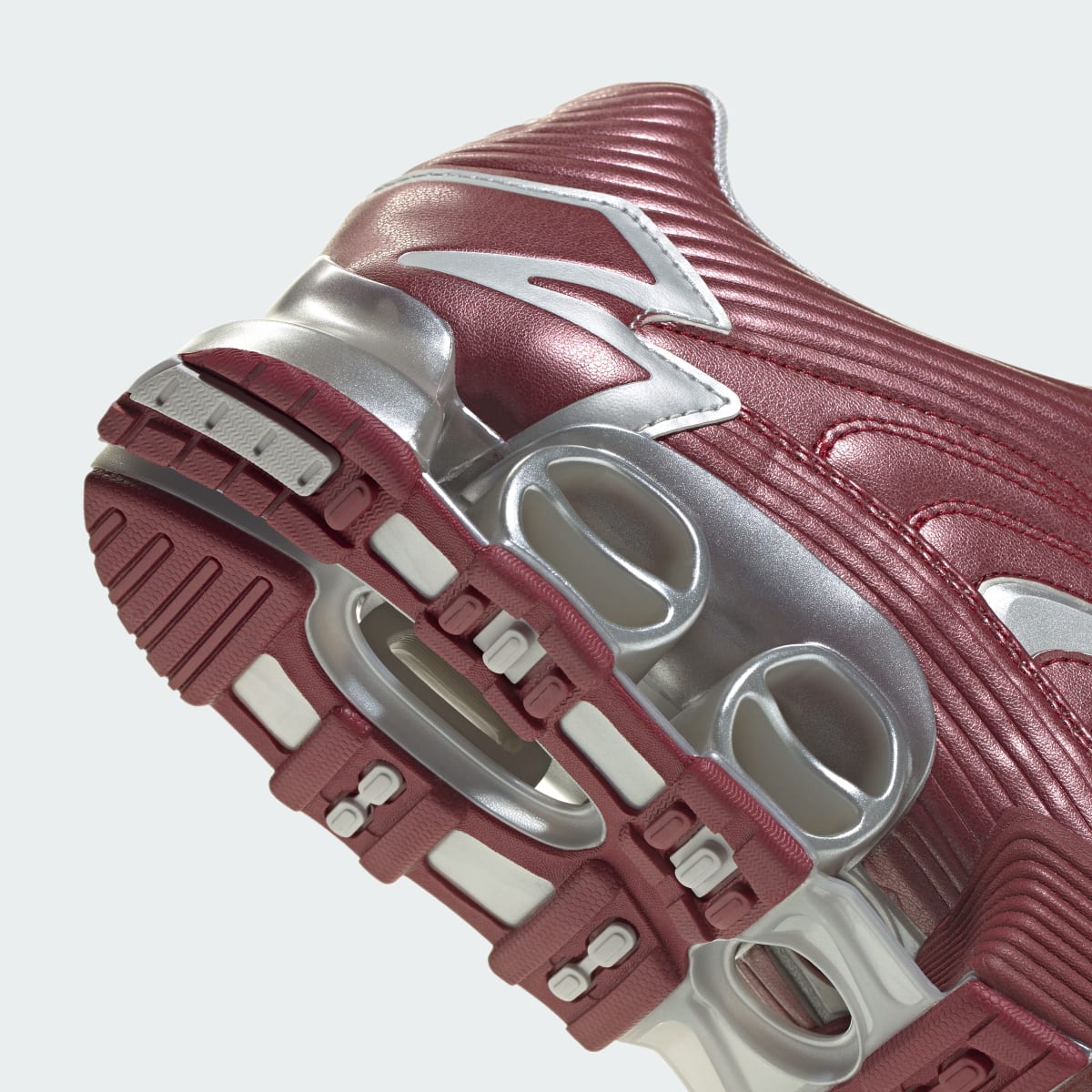 Overkicks - Adidas Predator Megaride Burgundy Silver Metallic (JS1554) - detalle