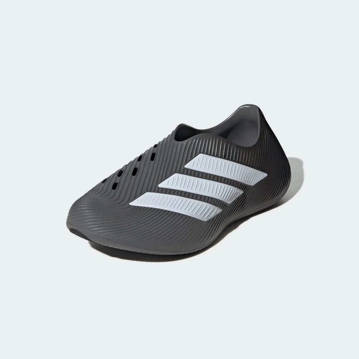 Overkicks - Adidas Purechill Runner Black White Grey Four (KH6425) - vista trasera