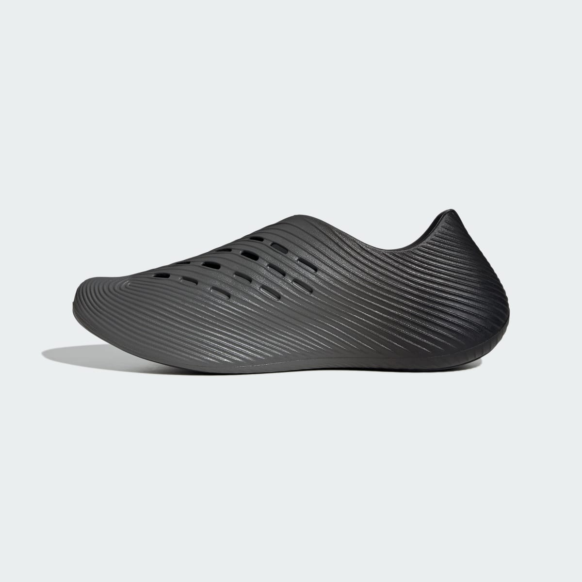 Overkicks - Adidas Purechill Runner Black White Grey Four (KH6425) - detalle talon