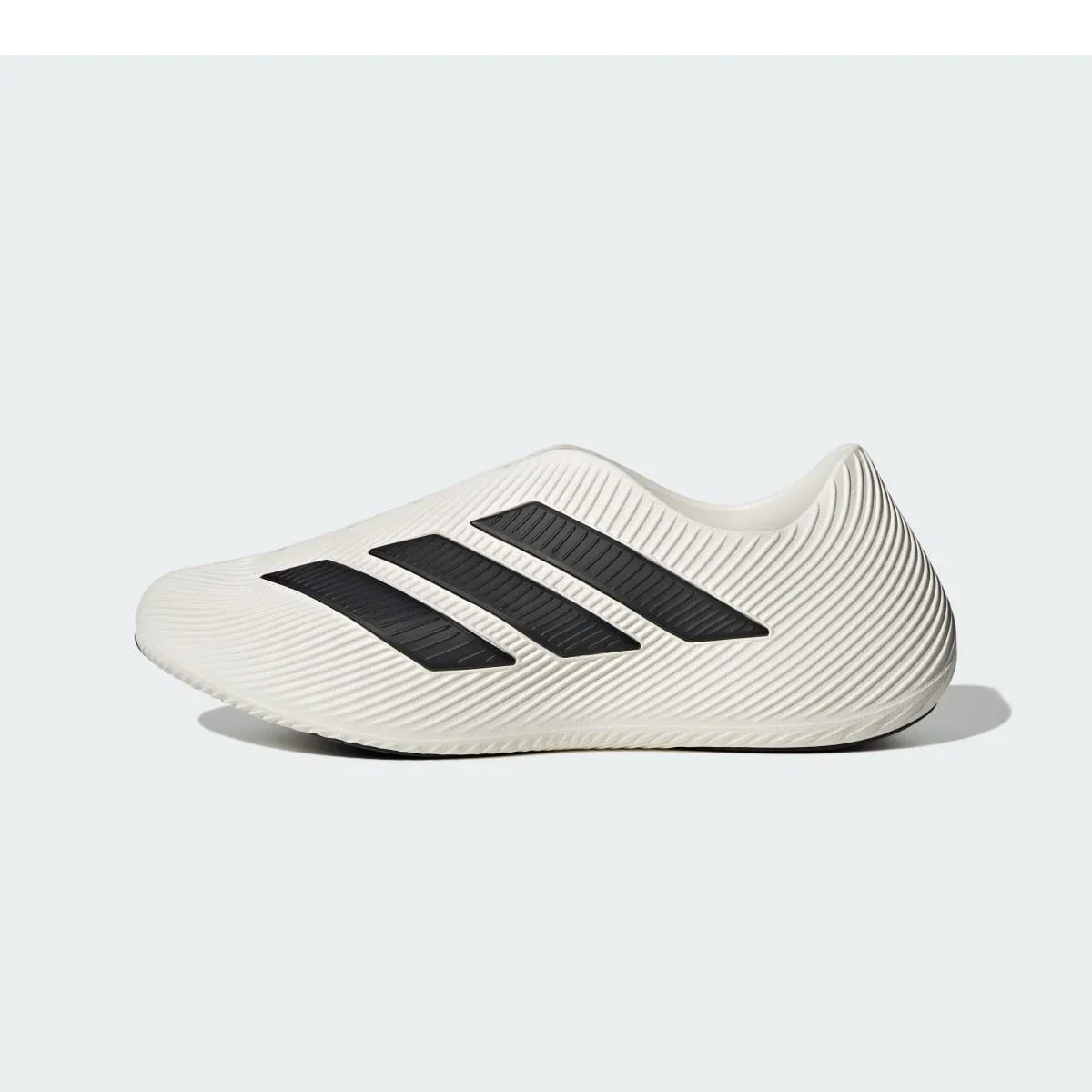Overkicks - Adidas Purechill Runner White Core Black (KI0066) - vista lateral