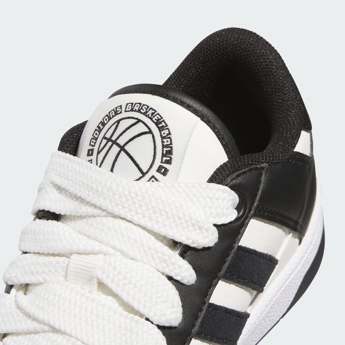 Overkicks - Adidas Rapid Court Low Core Black Cloud White (GS) (JR0166) - imagen 8