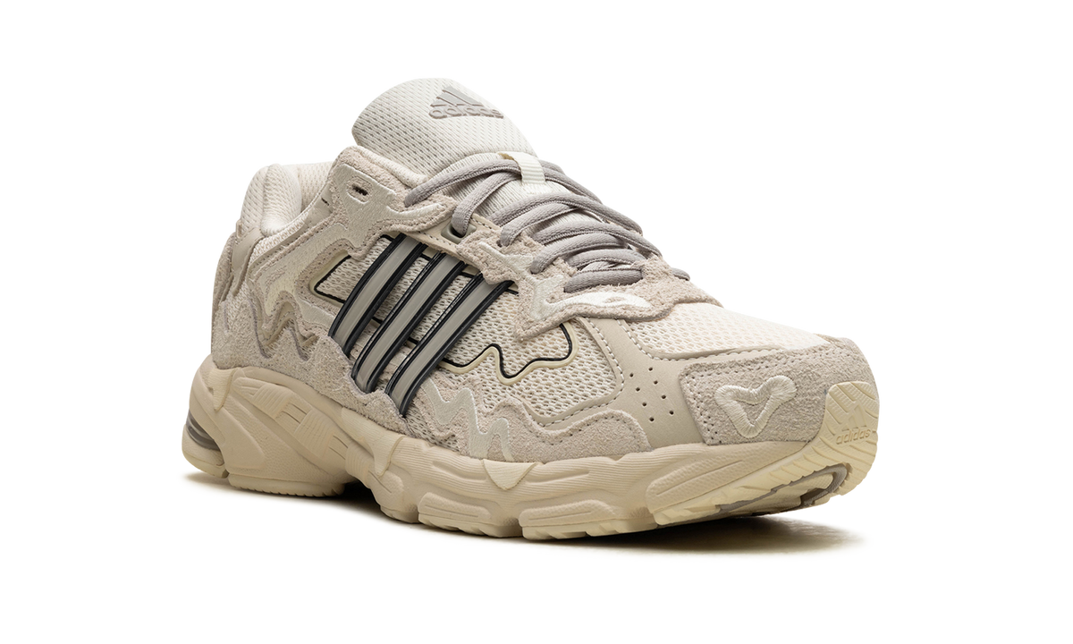 Overkicks - Adidas Response CL Bad Bunny Wonder White (IF7179) - detalle lateral interior